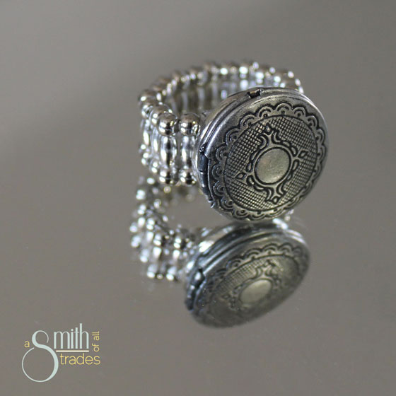 {A Smith of All Trades} Poison Ring 2